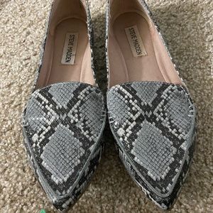Steve Madden flats